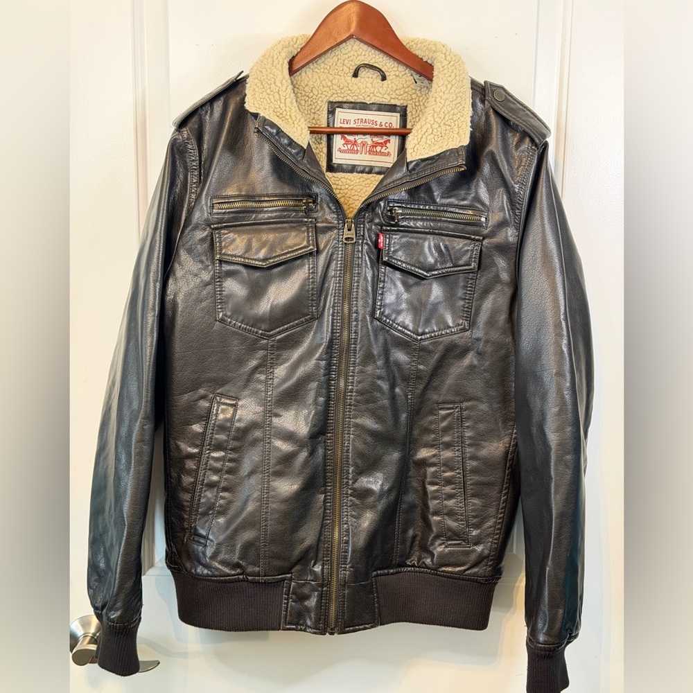 Levi's Faux Black Leather Sherpa Lined Aviator‎ Bomber Utility Jacket